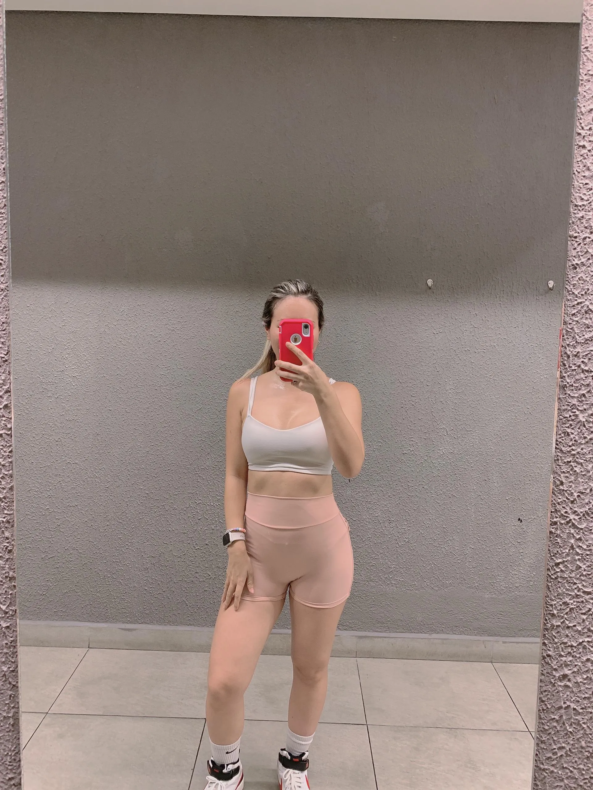 Sweaty Asian fit girl is your type ?