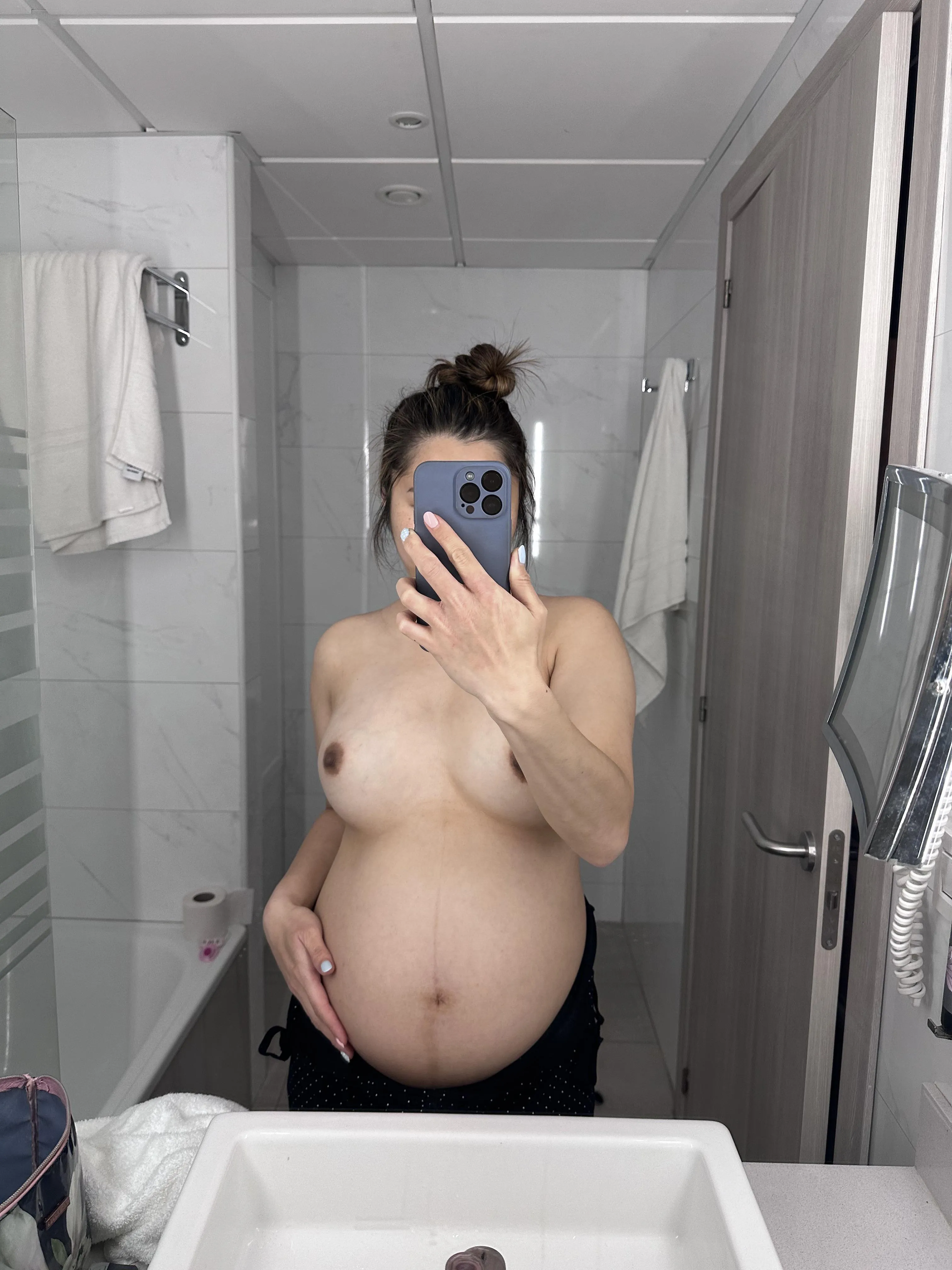 20 weeks pregnant