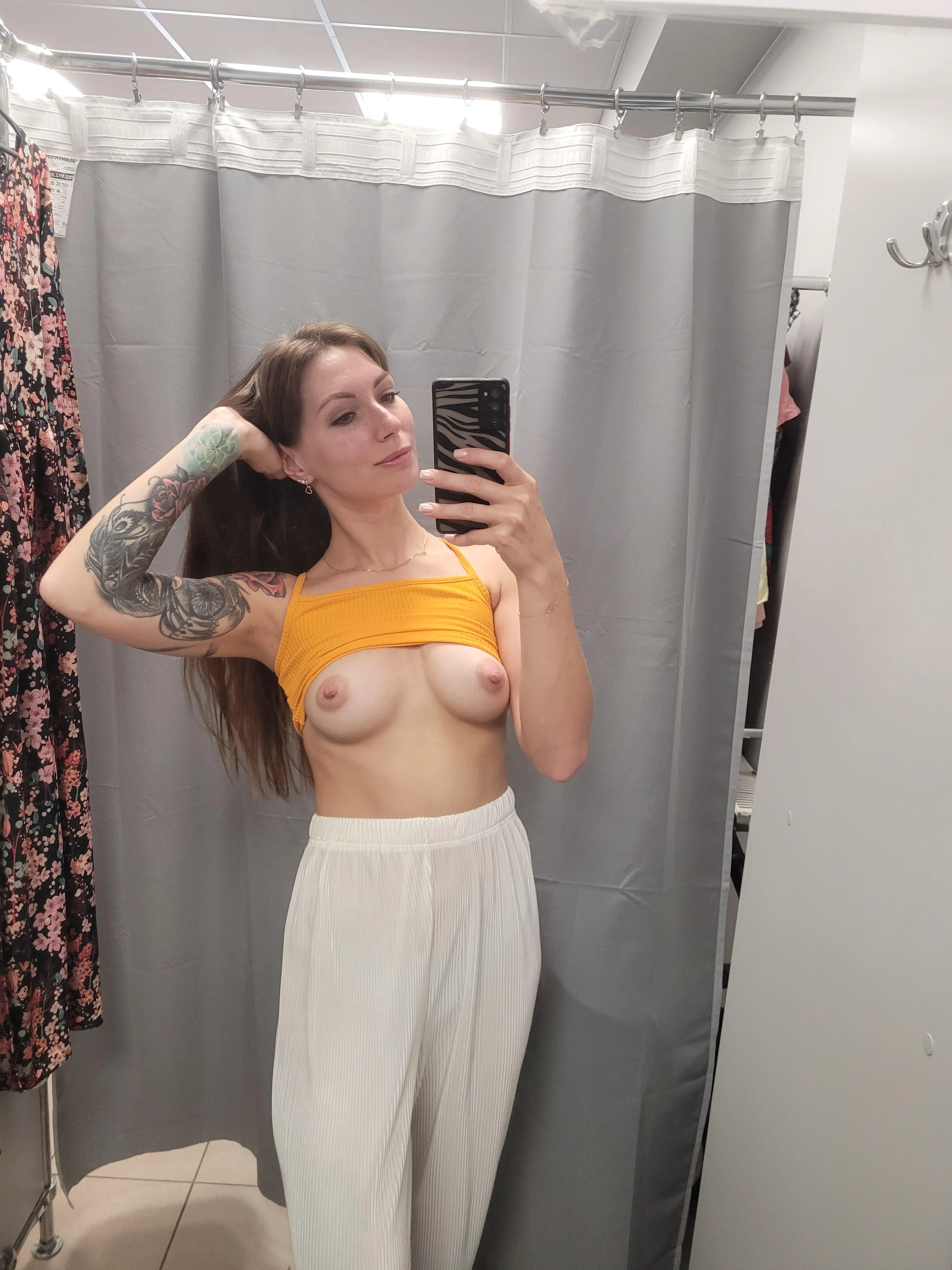 My first changing room selfie