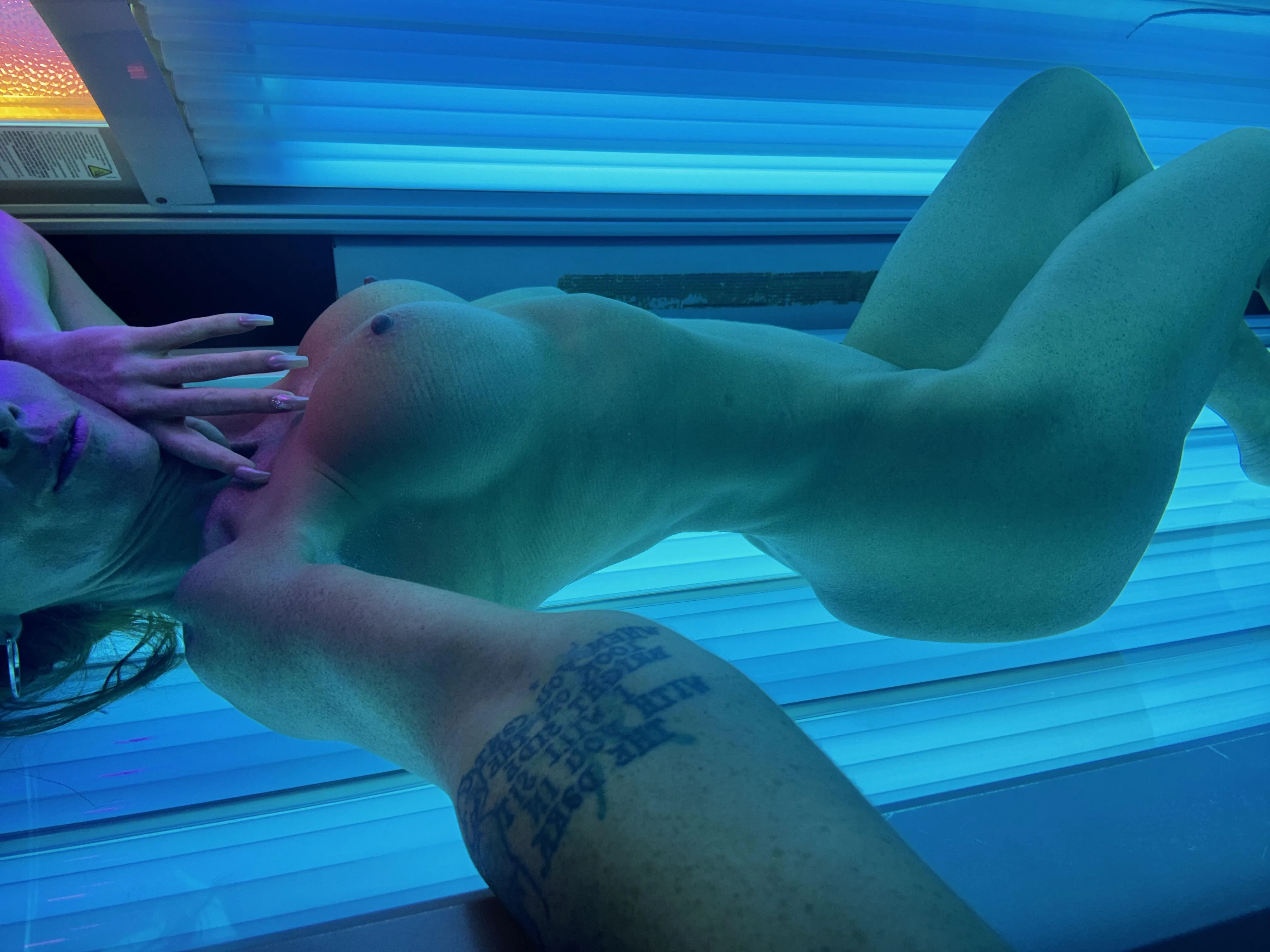 Just meet me at the tanning salon, theres room for two in the bed