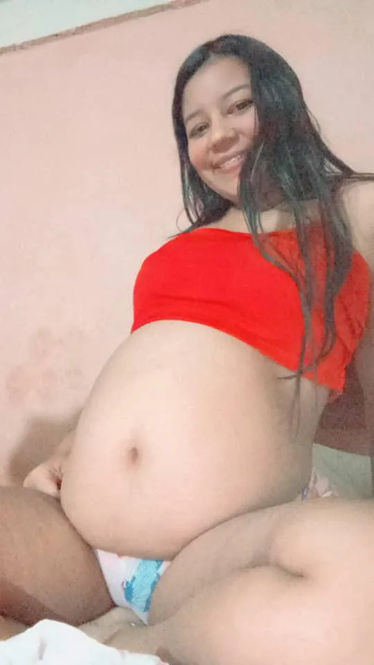 Im not pregnant, This is how it looked after eating 5 hamburgers