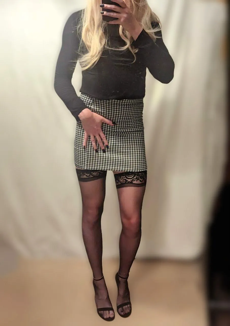 I can&#039;t get enough of office looks!