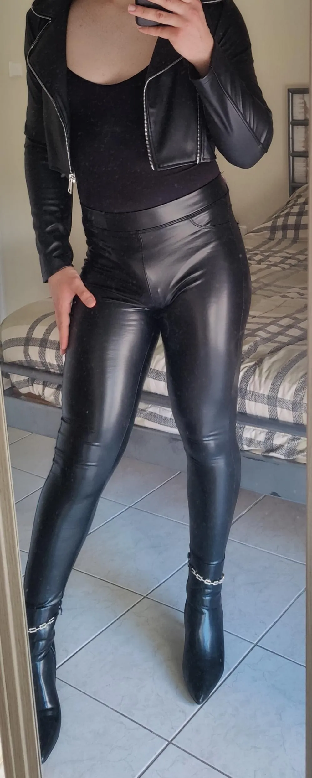 What&#039;s better than female leather clothes?