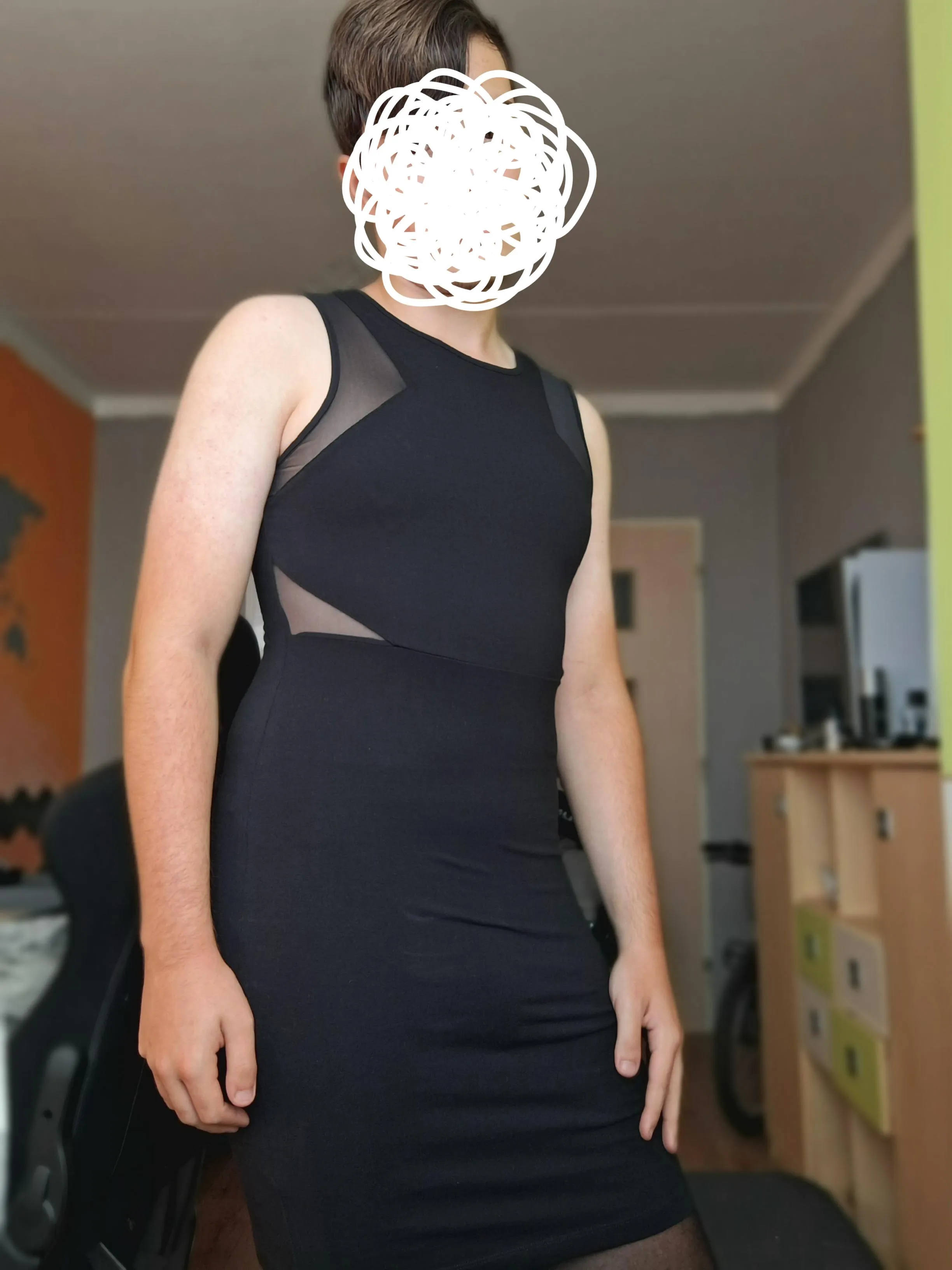 Do you like this dress as much as me?