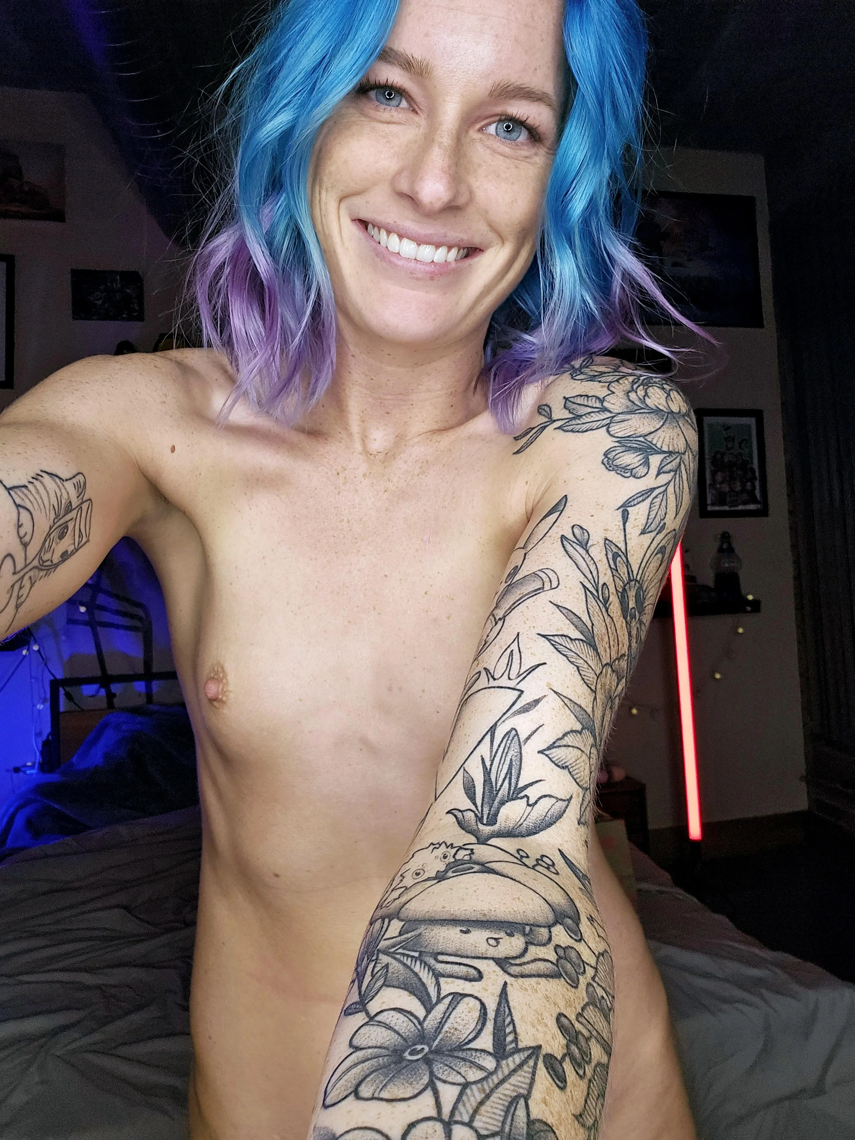 Would you fuck a petite emo girl with blue hair  small tits?