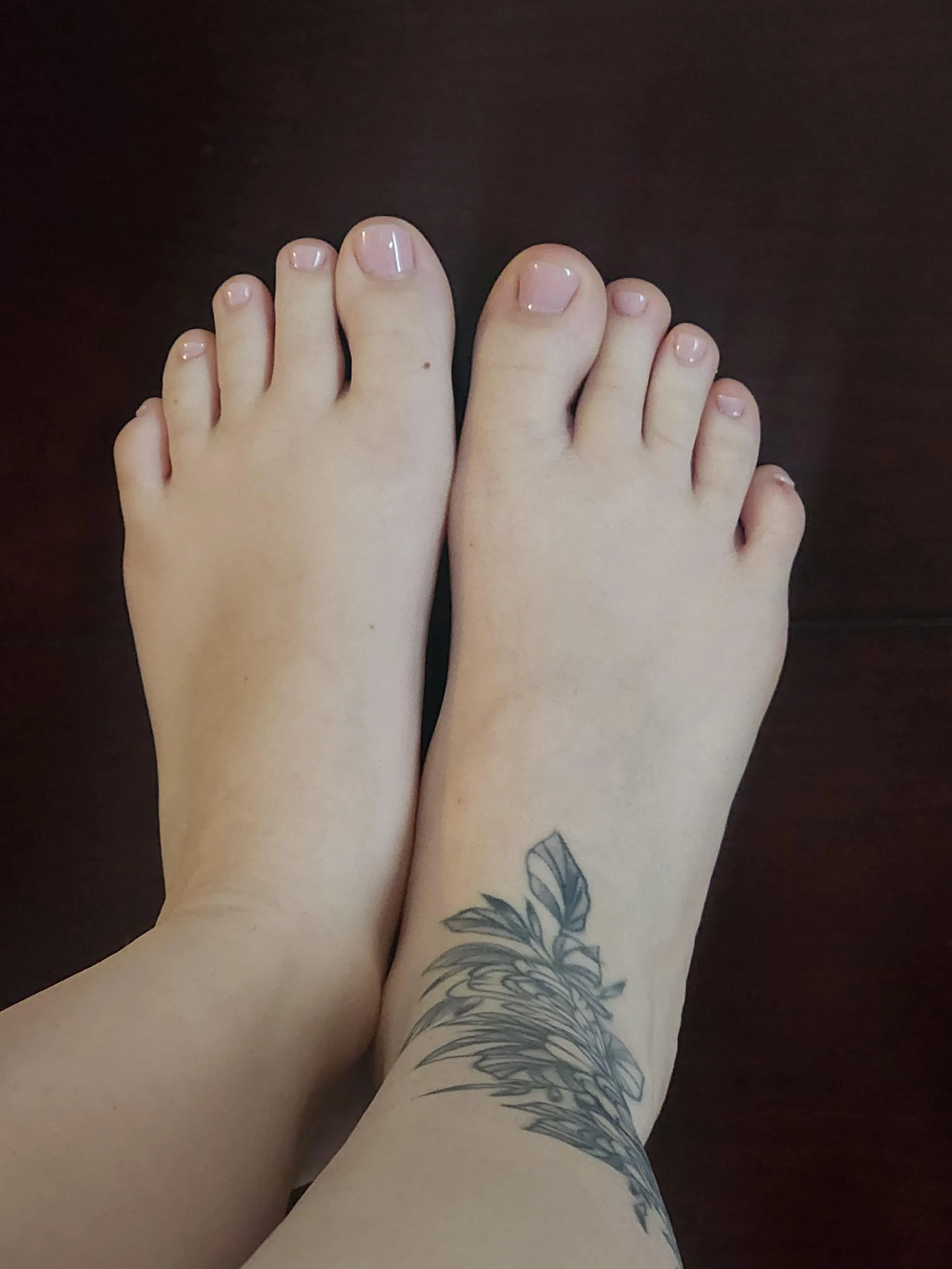 Light pink pedi