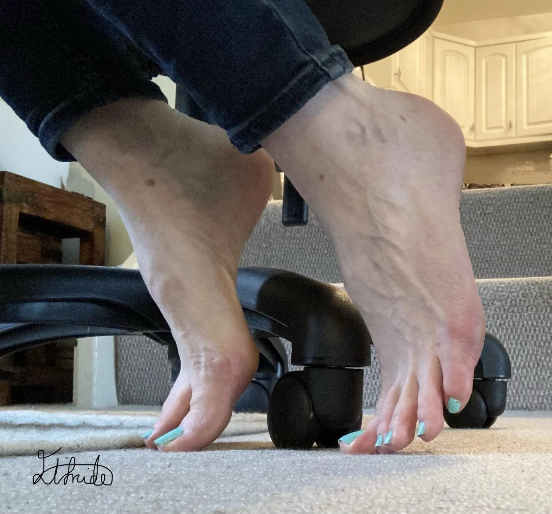 Office feet