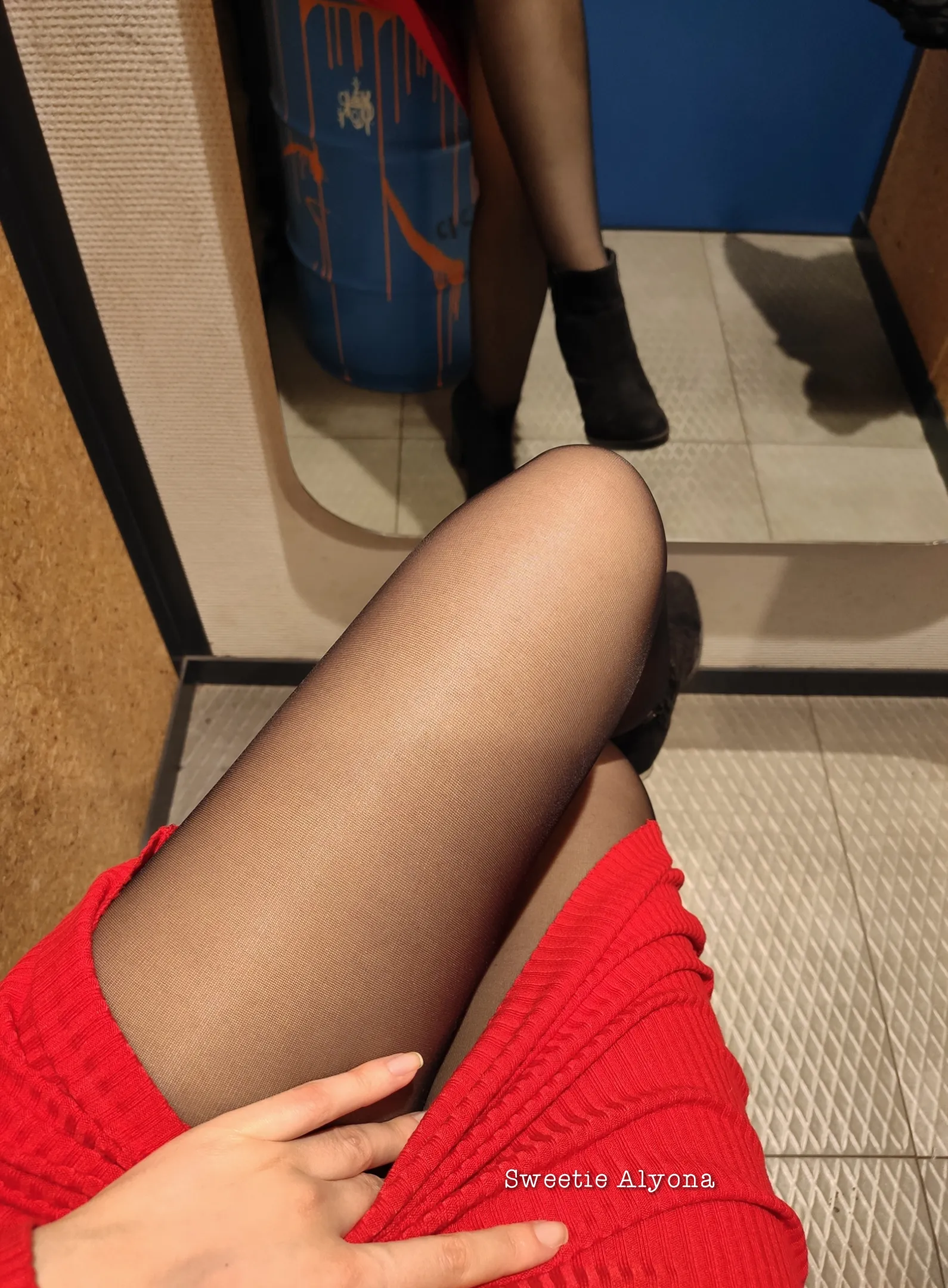 Be naughty in changing room