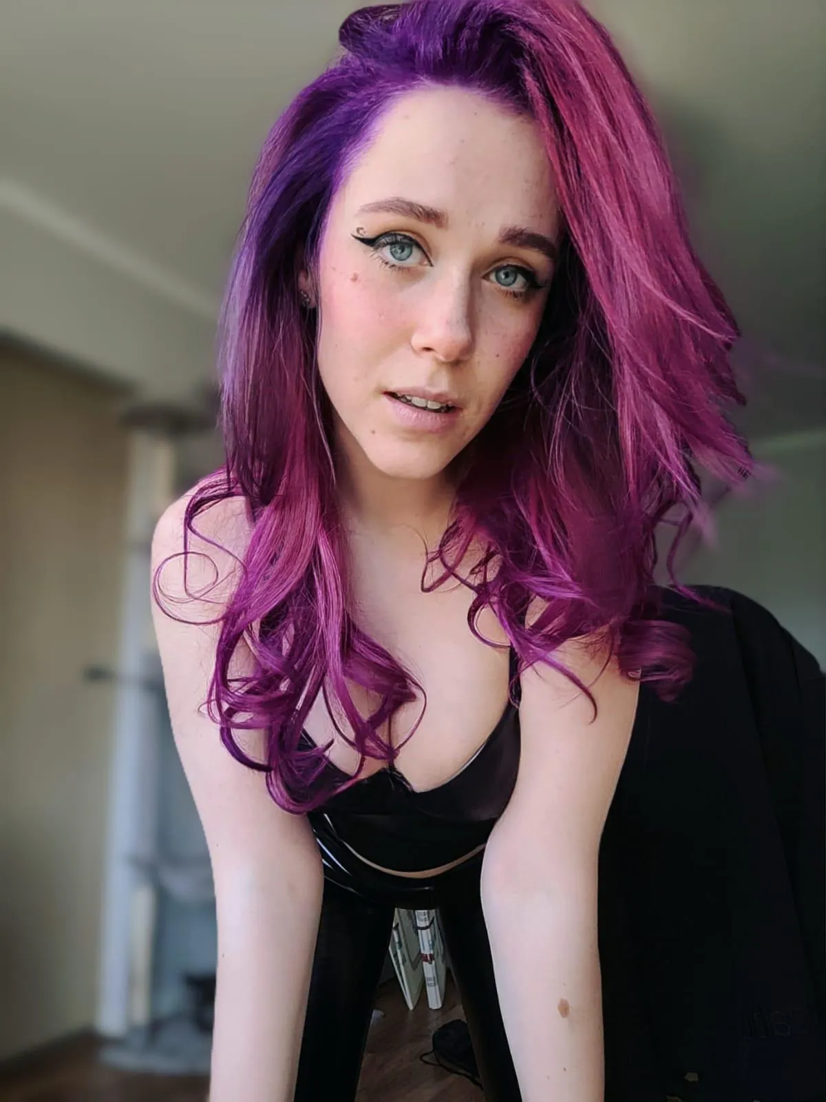 Do guys secretly love purple haired girls, or is it just you?