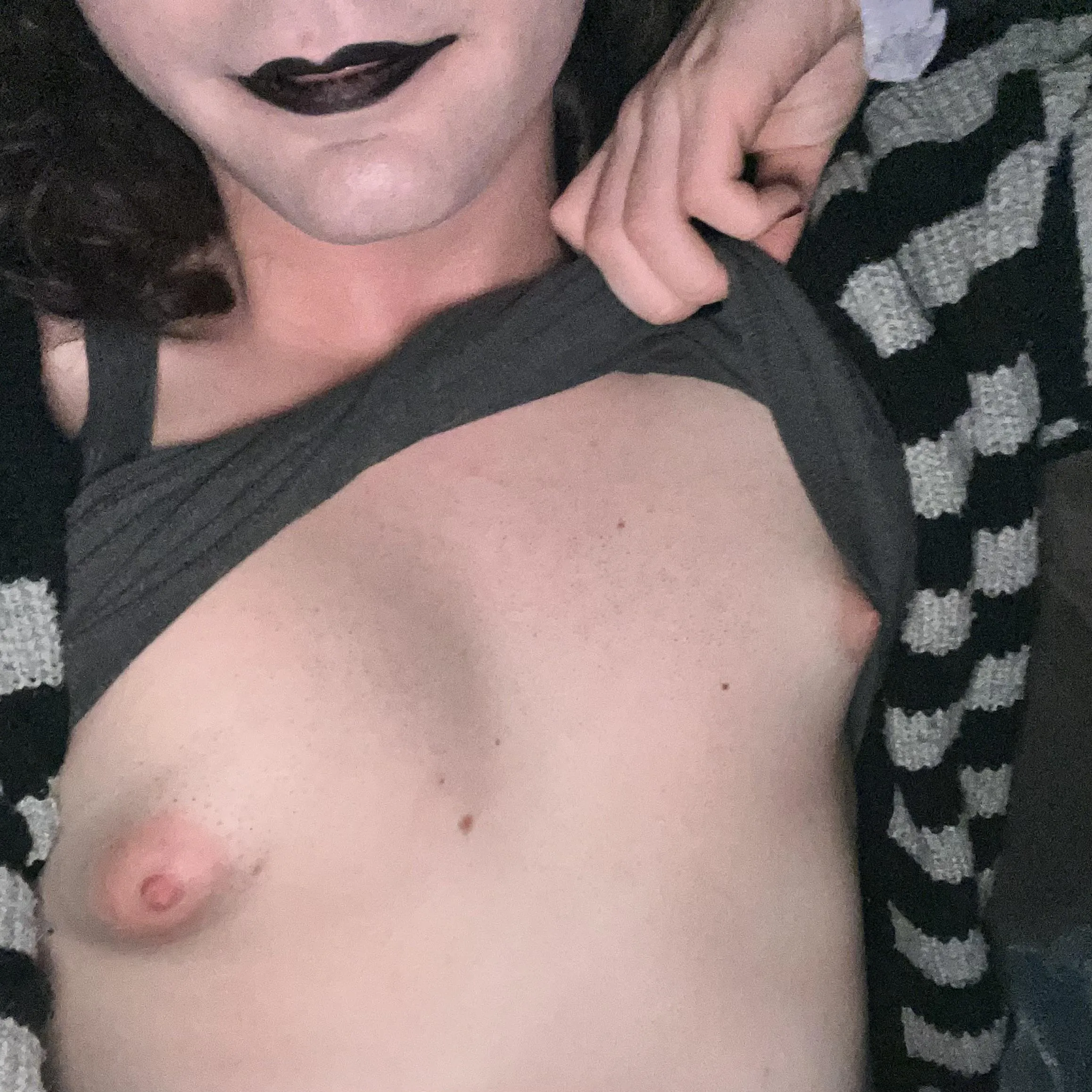 cant sleep. super fucking horny. heres my tits.