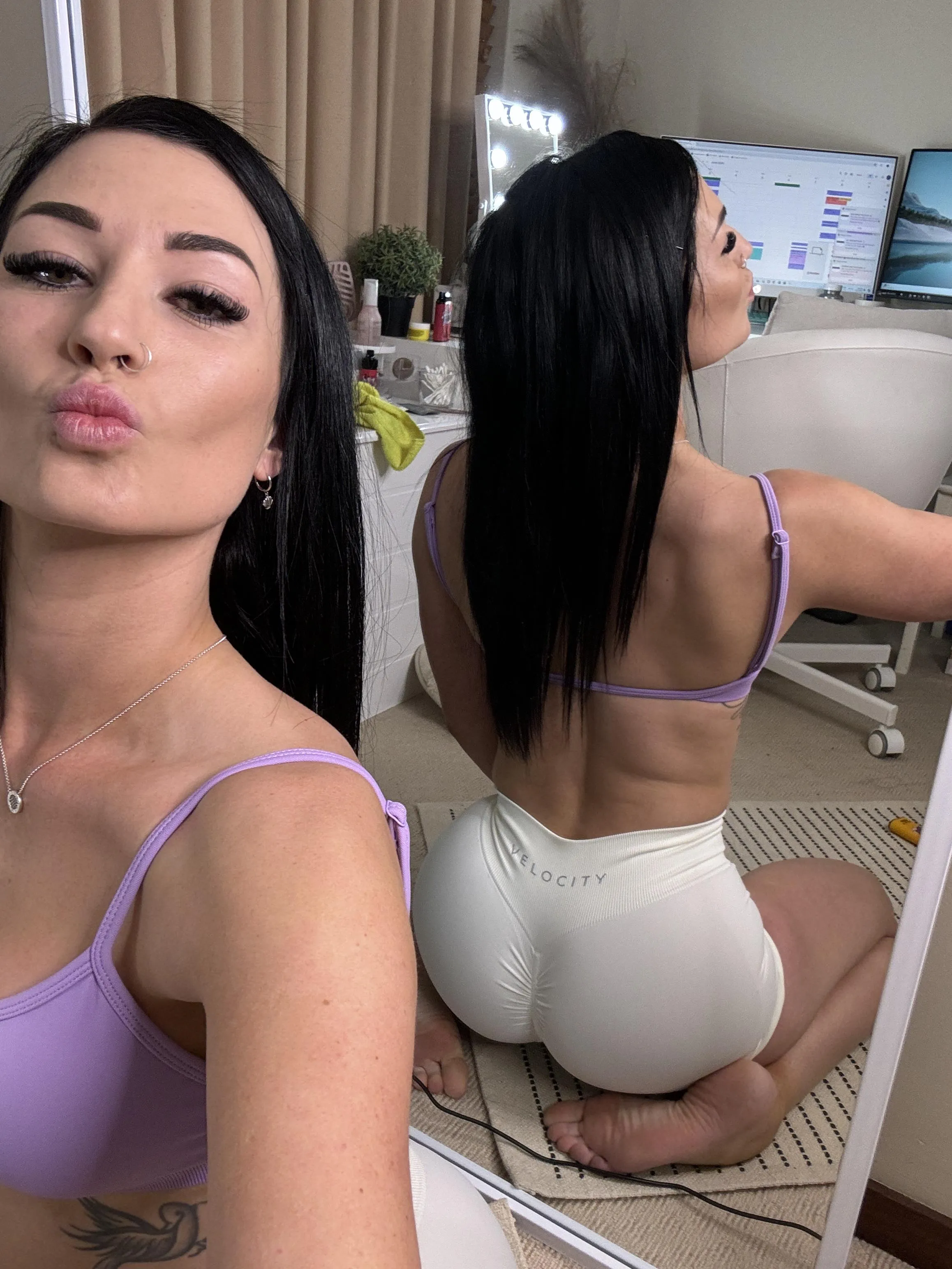 See this gorgeous elastic ass you deserve it.