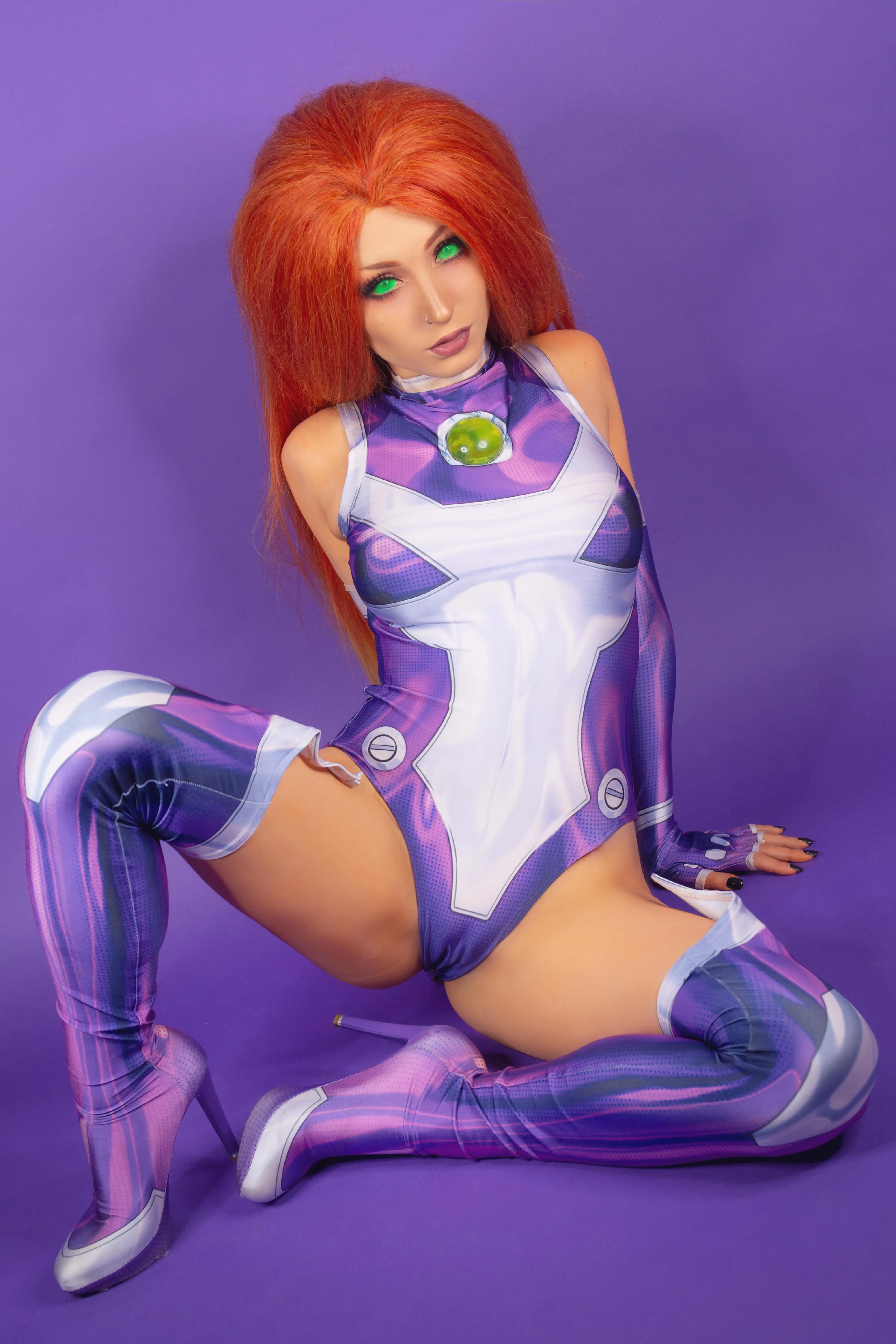 Star Fire cosplay by Shiroktsne