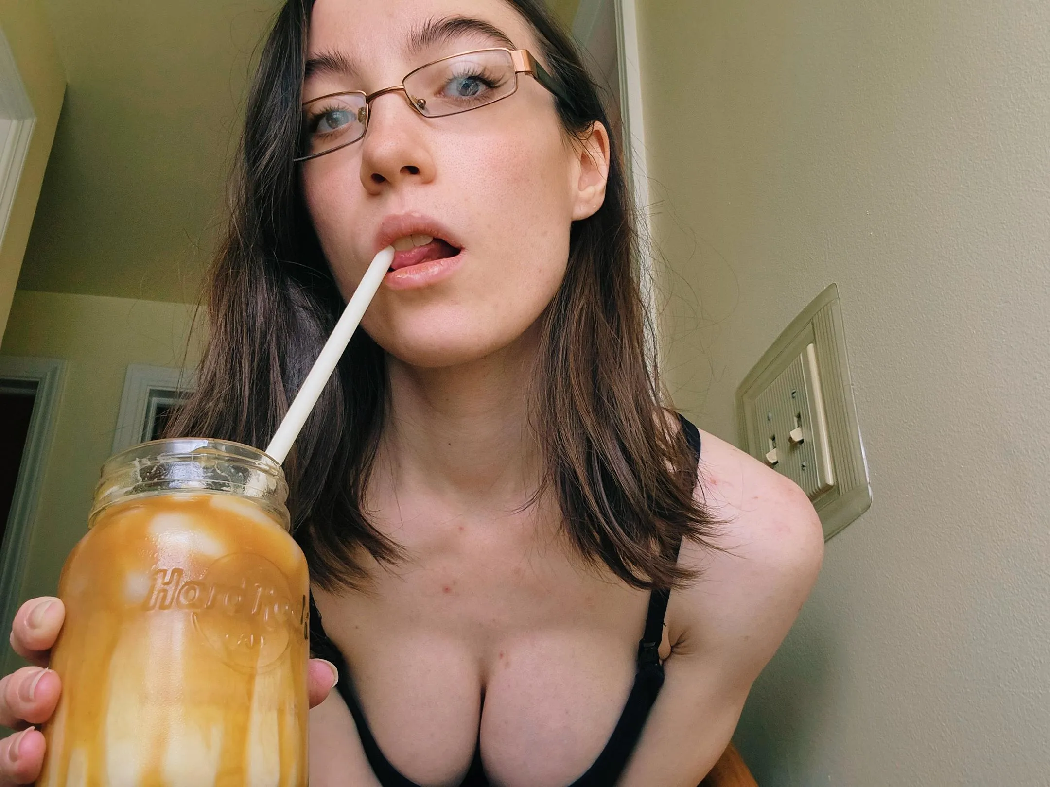 Ultra caffeinated MILF