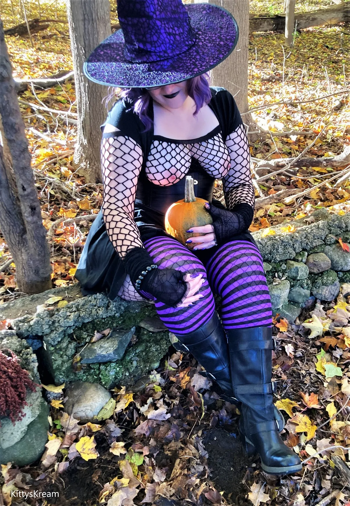 Cum have a spooky good time in the woods with me