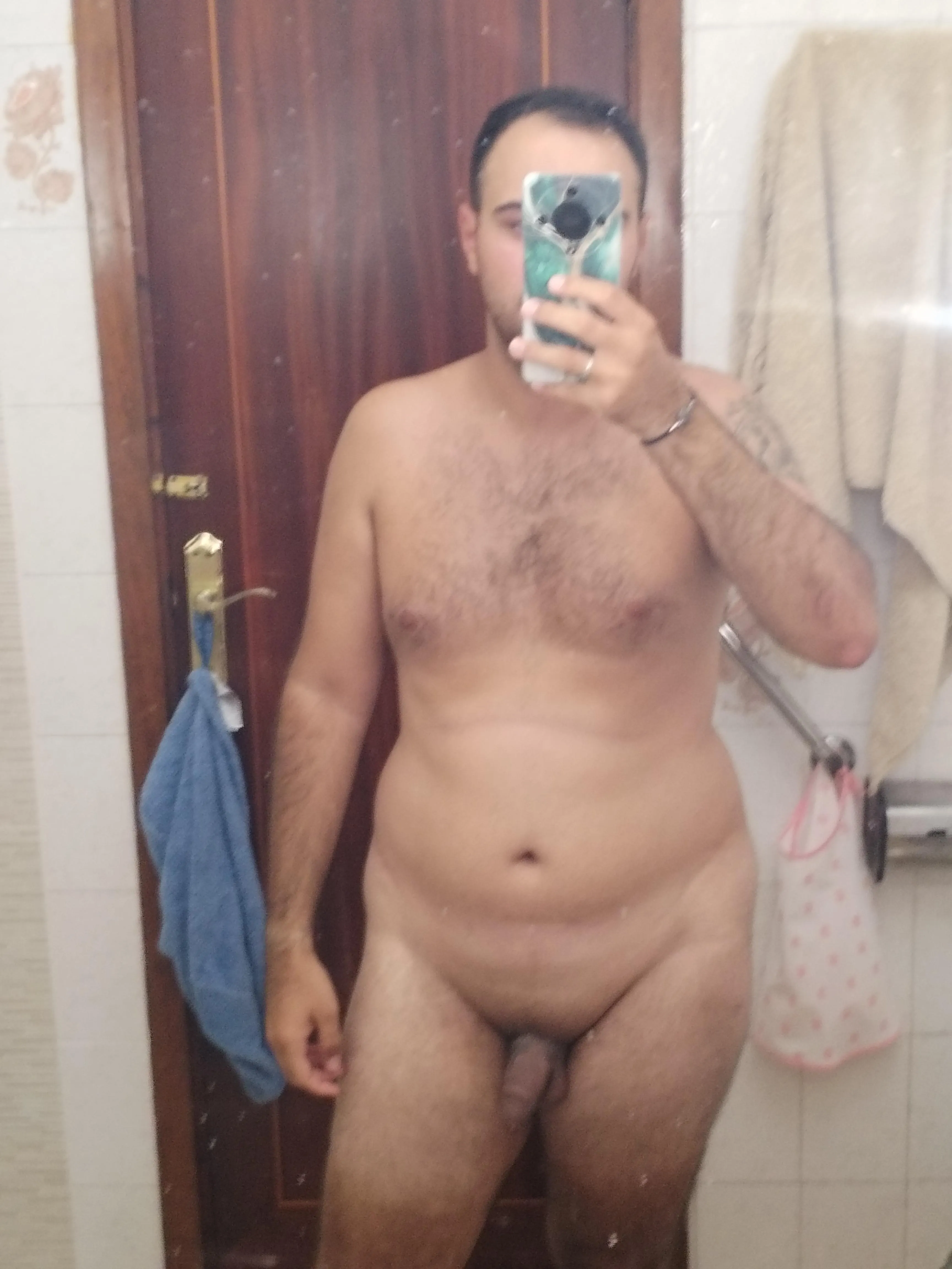 m 27, not satisfied with my body, pls be nice