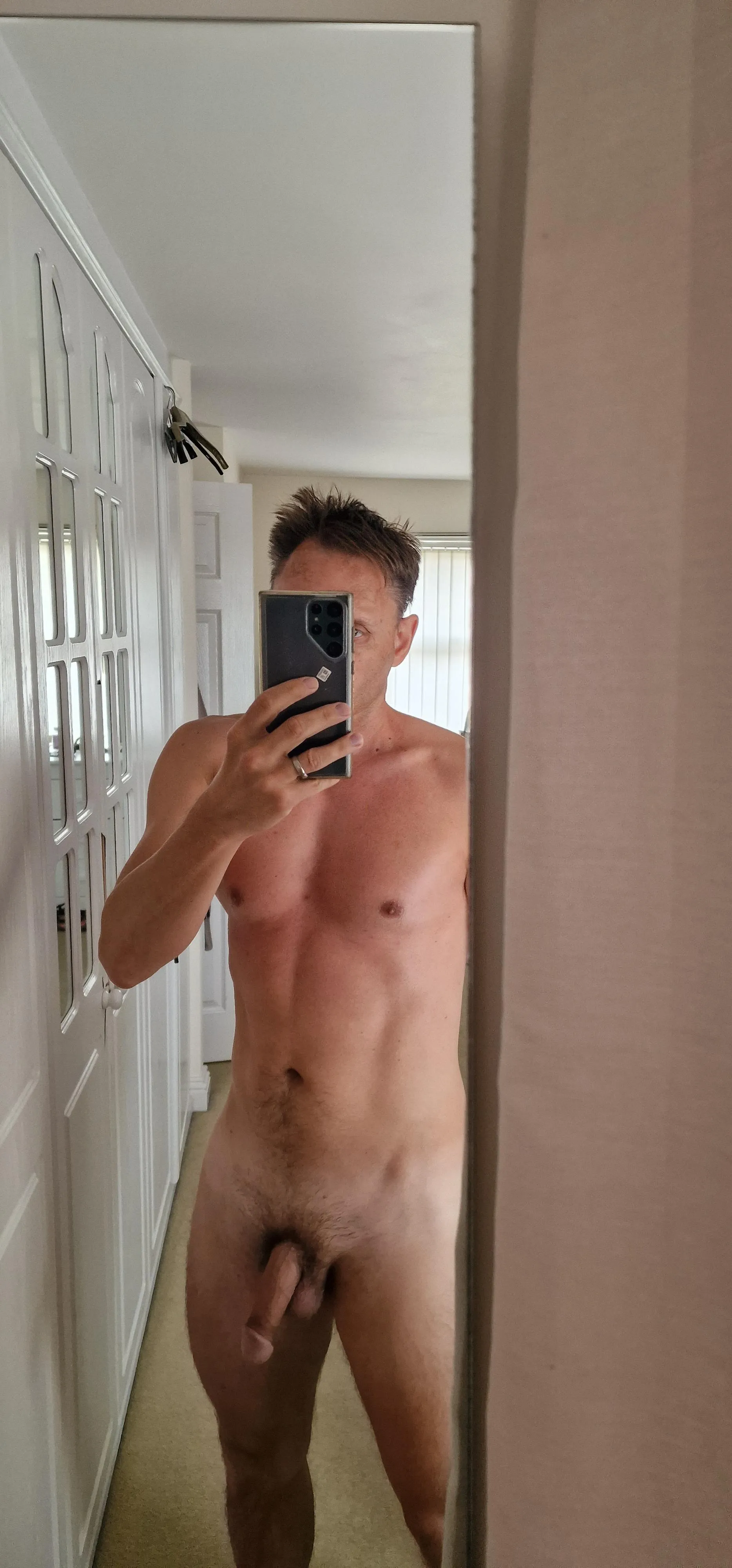 M 47 uk based. Please rate my dad bod