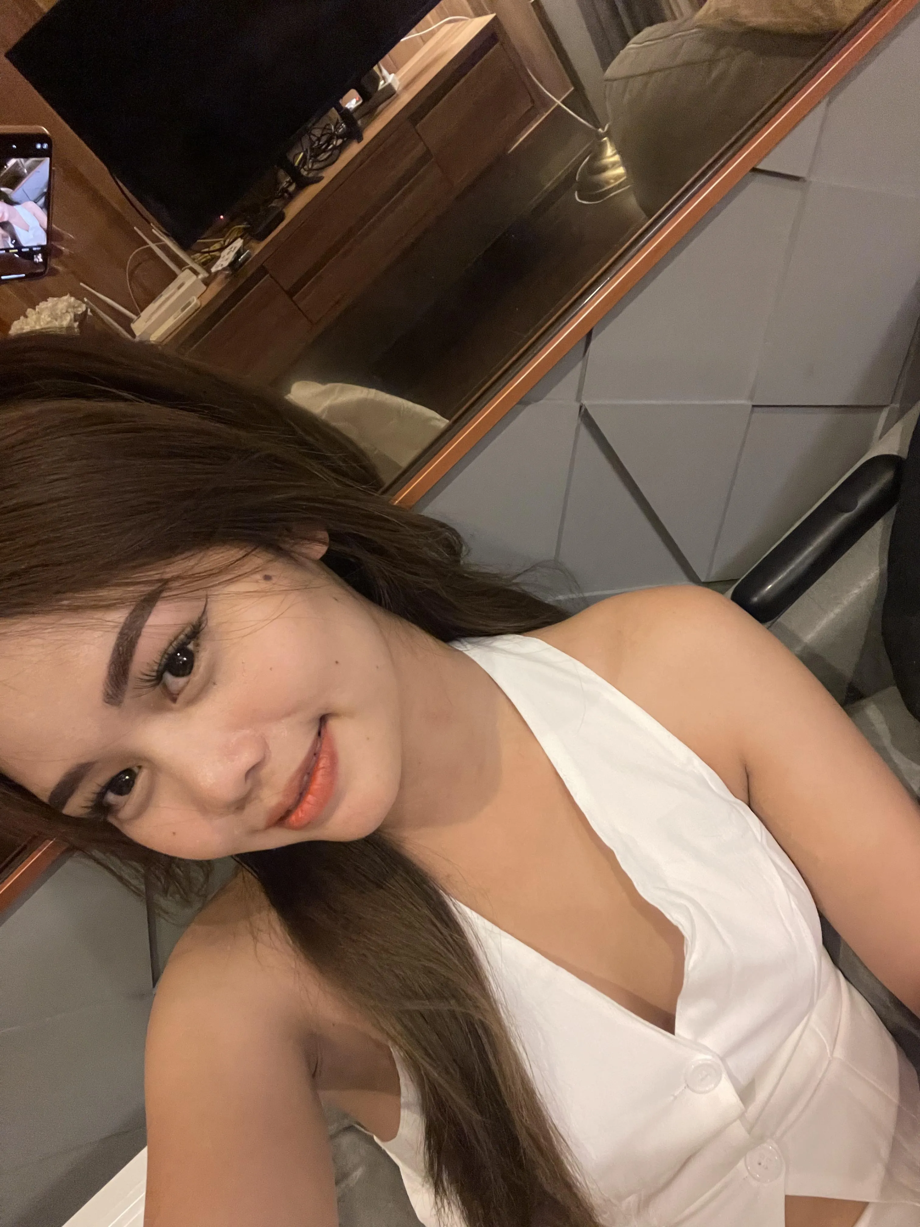 would you do an 18 years old thai girl?