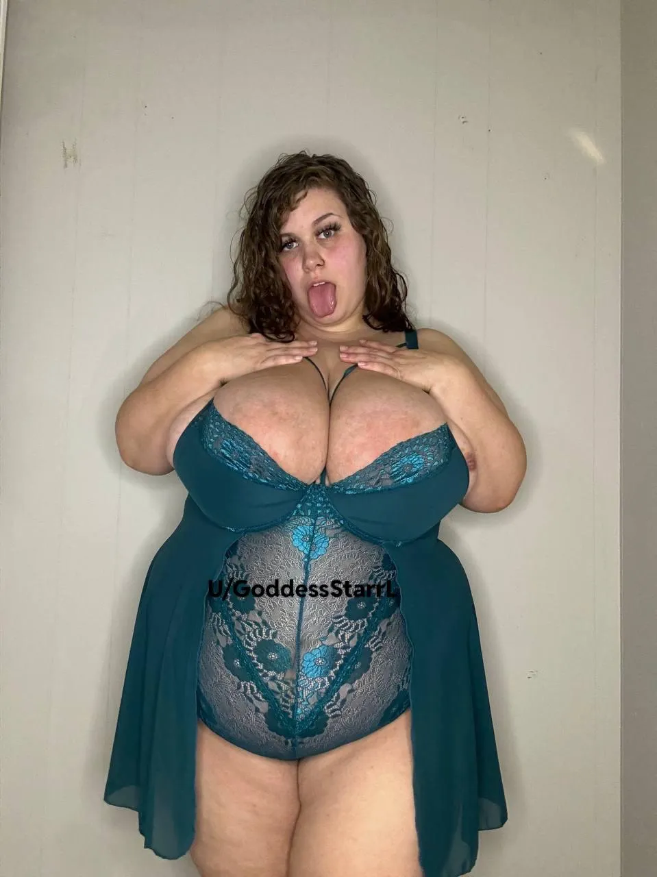 I have been in this line of work for 6 years. I am experienced in many different kinks! Available for fun!! cam dom gfe sext pic rate vid telegram - lunastarr89  discordkik - goddessluna56