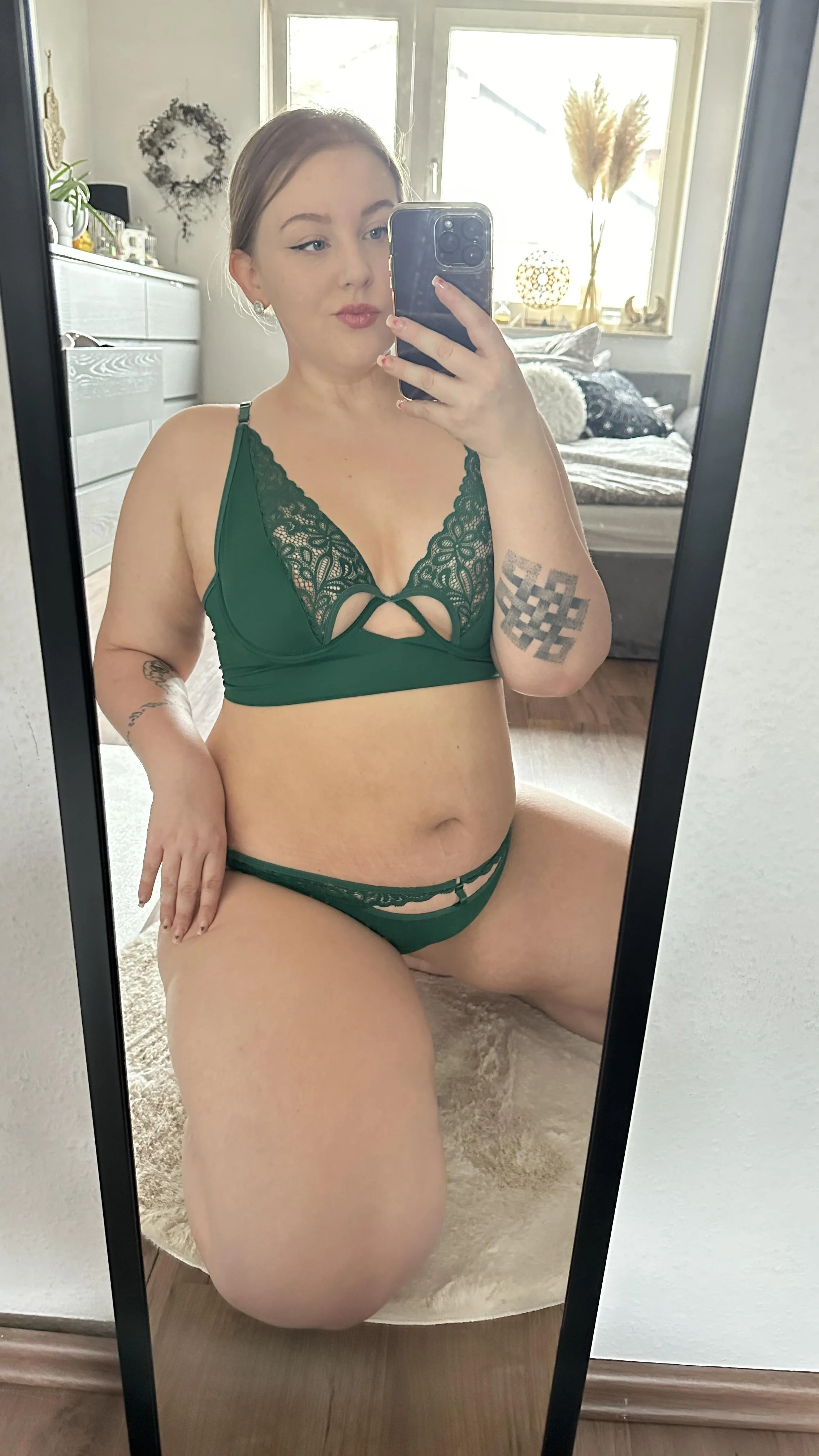 Darling, what would you do to get me to take off these green lingerie.