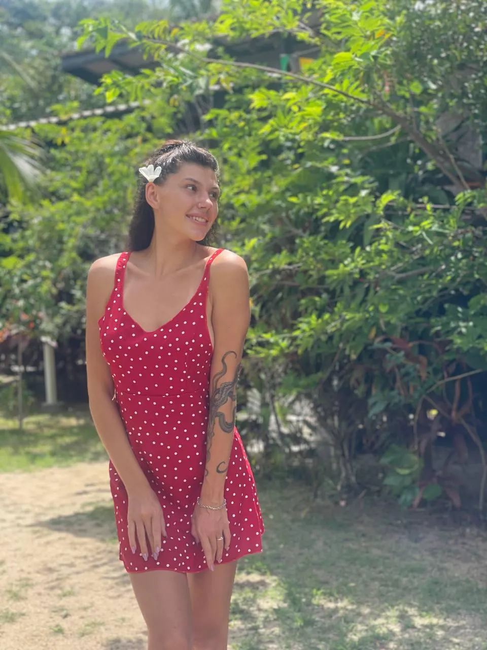 I feel like the embodiment of summer in this polka dot dress!