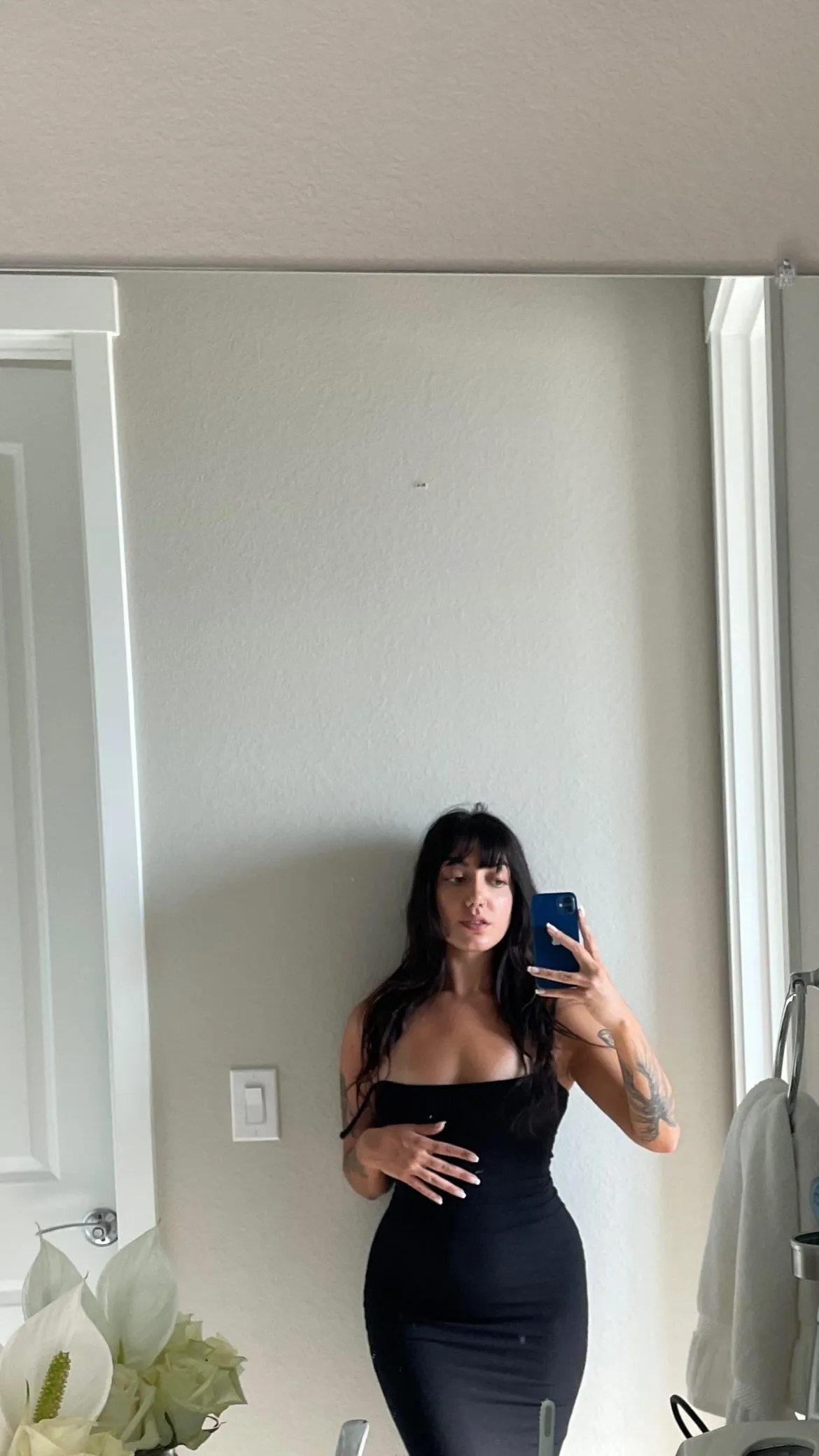 love how i look in black